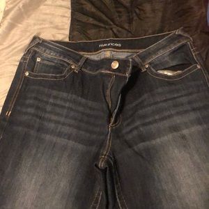 Size 18 Maurices long jeans